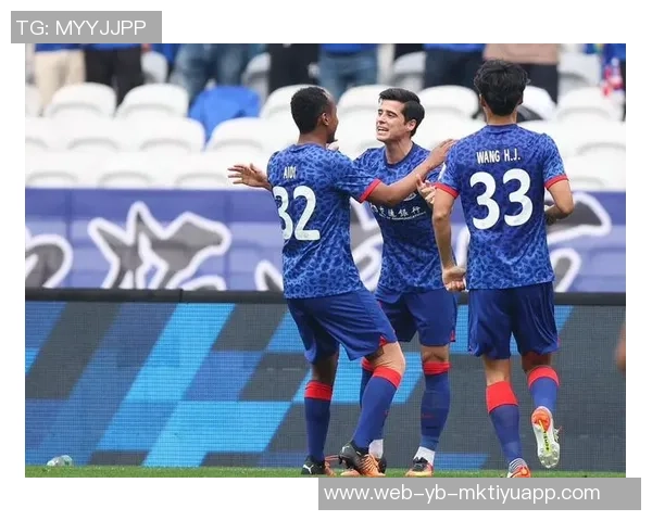 前三狮国门拉亚表现抢眼桑切斯助力切尔西争冠之路